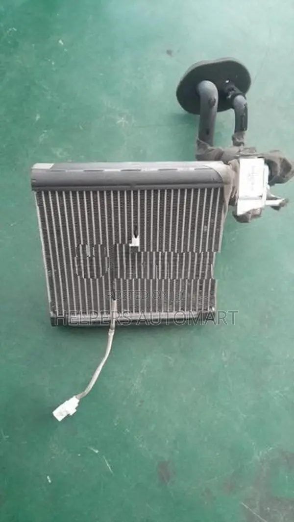 Mazda Demio DE3FS AC Cooler
