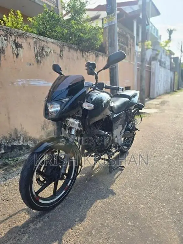 Bajaj Pulsar 180 2010