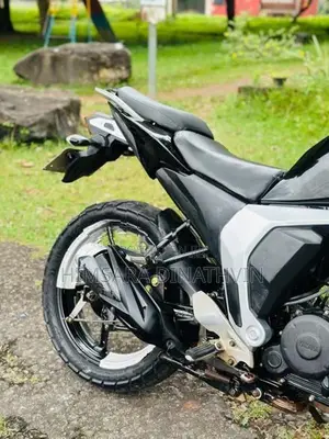 Yamaha FZ 2017
