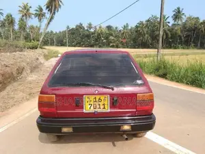 Nissan March 1988