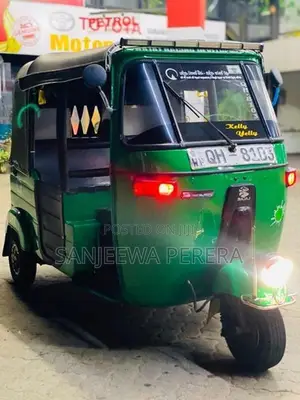 Bajaj RE 2006
