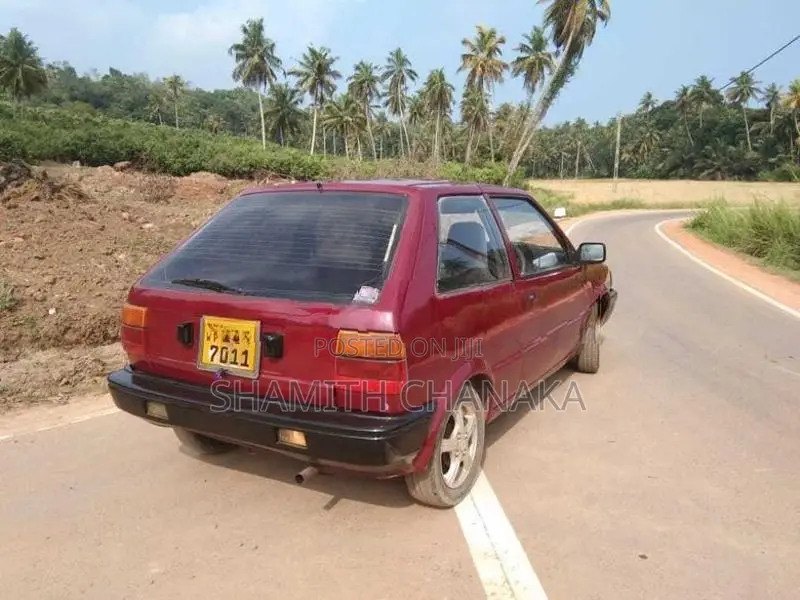 Nissan March 1988