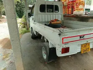 Daihatsu Hijet es 2000