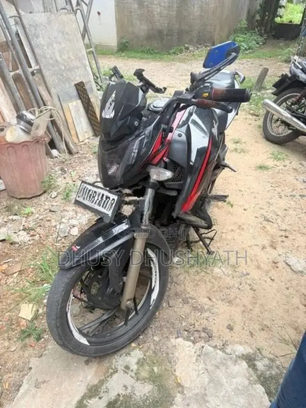 TVS Apache 2018