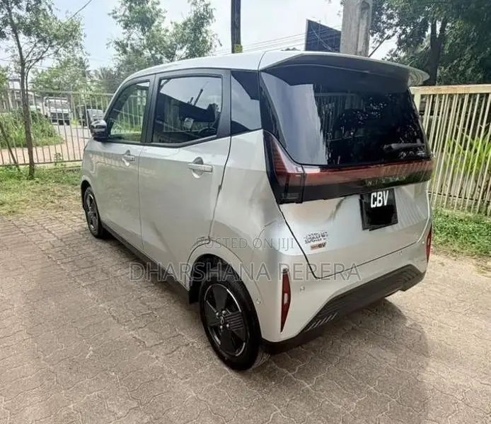 Nissan Sakura 2024