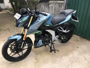 Bajaj Pulsar N160 Premium 2026