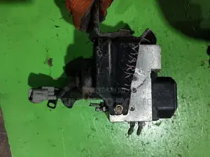 Toyota Mark 11 GX100 Abs Unit