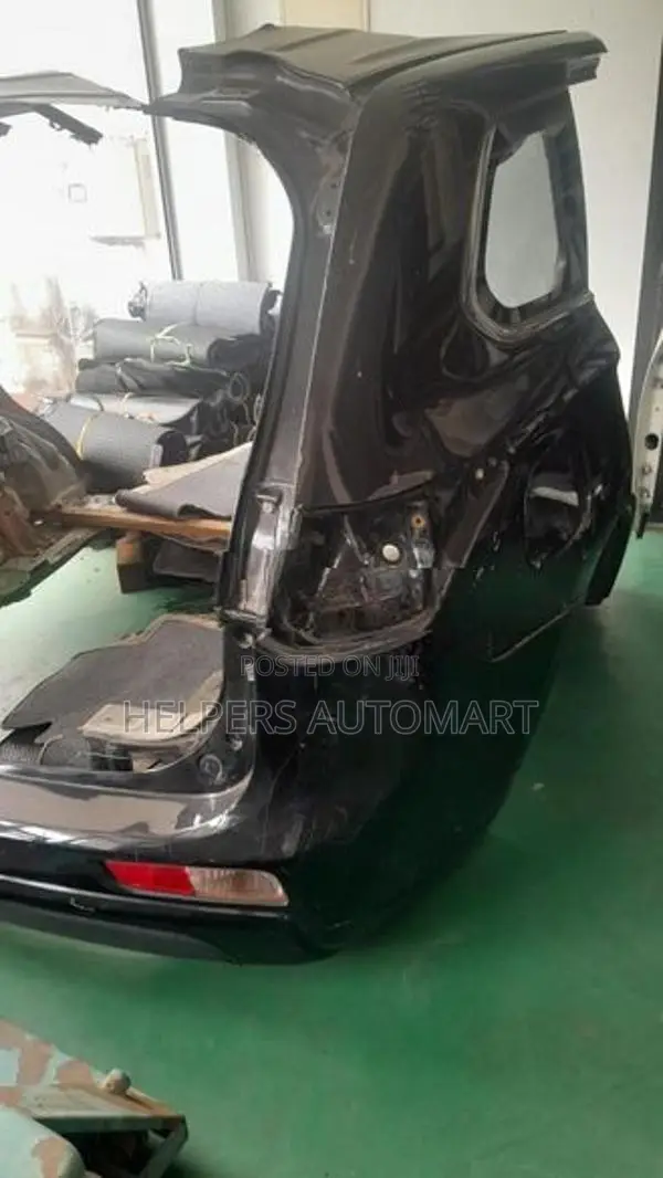 Mitsubishi outlander GG2W Quater Pannel