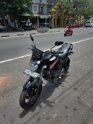 Yamaha FZS V1 2015