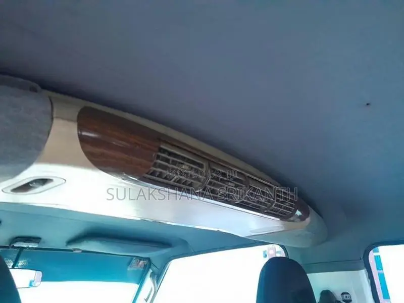 Nissan Vanette 1998
