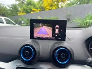 Audi Q2 2017