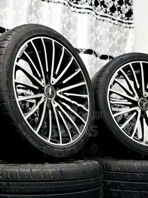 Mercedes Benz Alloy 19" Wheels with Tyres