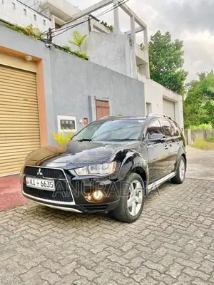 Mitsubishi Outlander 2010