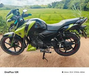 TVS Apache 2017