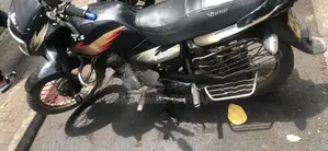 TVS Victor 2004