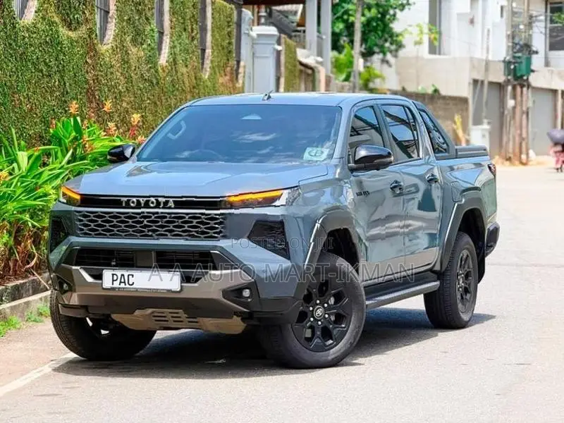 Toyota Hilux Trevo Over Land Plus 2025