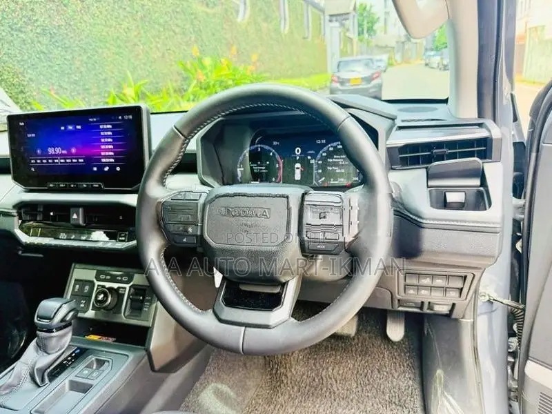 Toyota Hilux Trevo Over Land Plus 2025