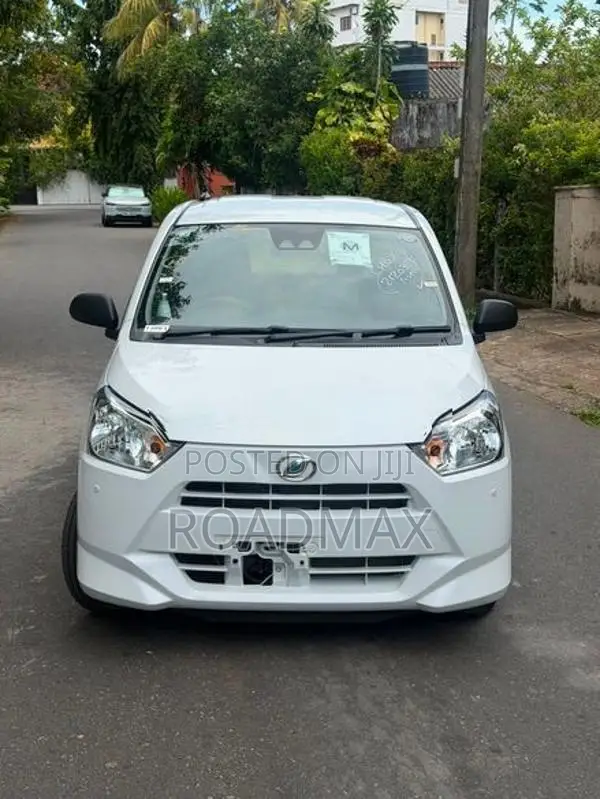 Daihatsu Mira ES L SA3 2024