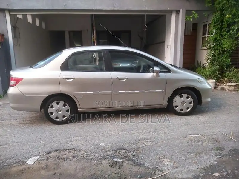 Honda City 2005