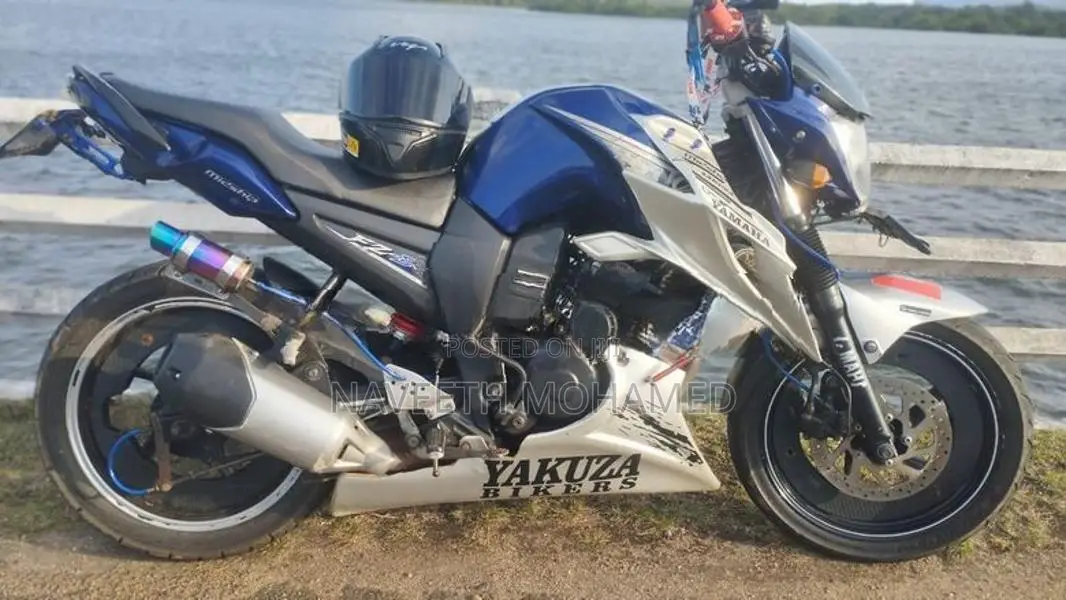 Yamaha FZS V1 100 2013