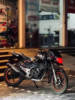 Bajaj Pulsar 180 2007