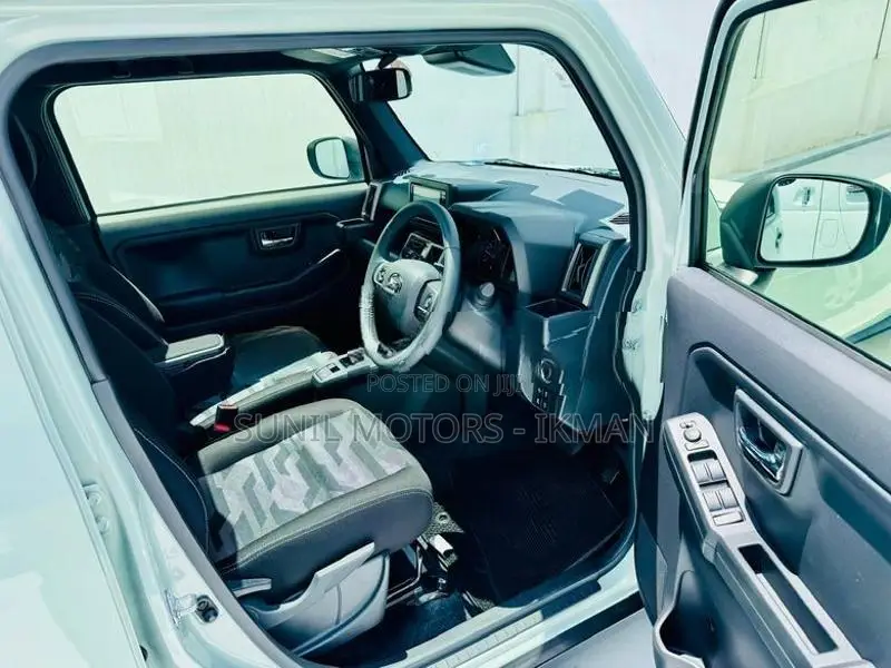 Daihatsu Taft Dark G 2025