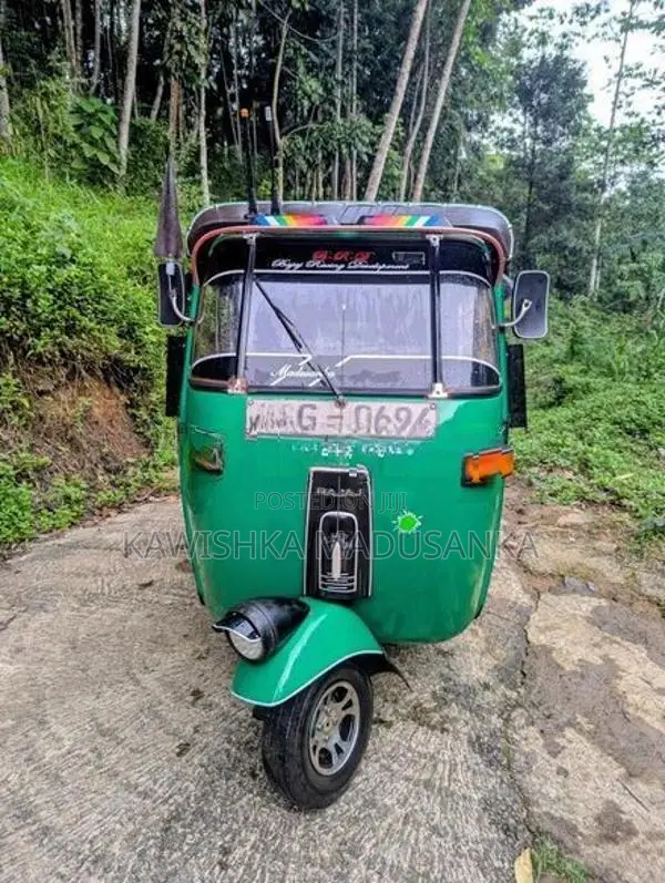Bajaj RE Three Wheeler 2004