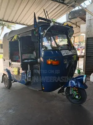 Bajaj RE Three Wheeler 2005