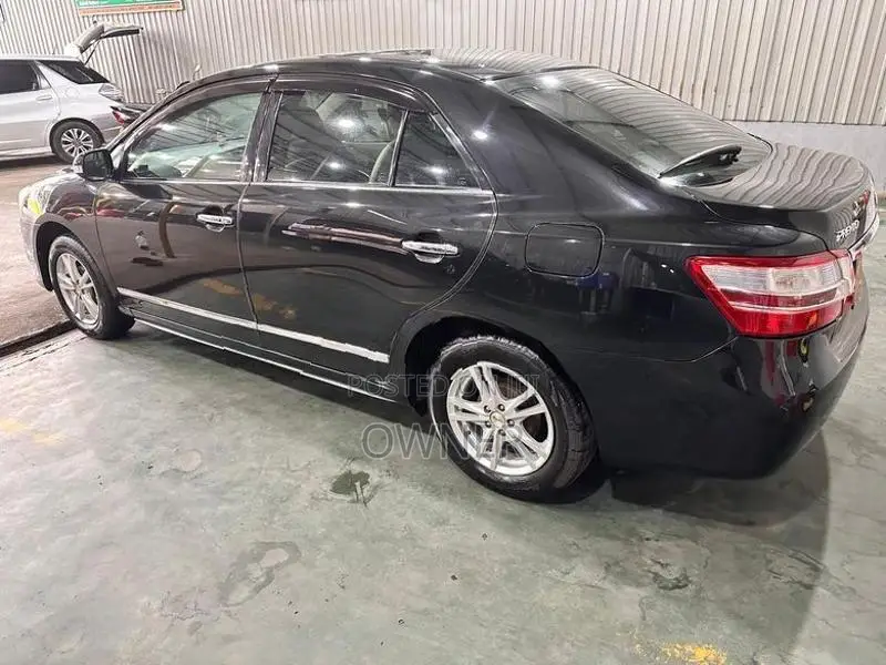 Toyota Premio G Superior 2011
