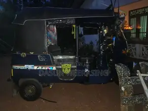 Bajaj RE Three Wheeler 2005
