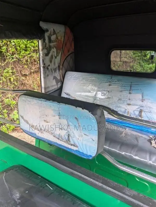 Bajaj RE Three Wheeler 2004
