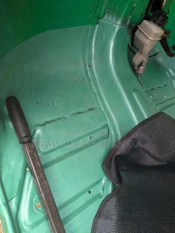 Bajaj RE Three Wheeler 2004