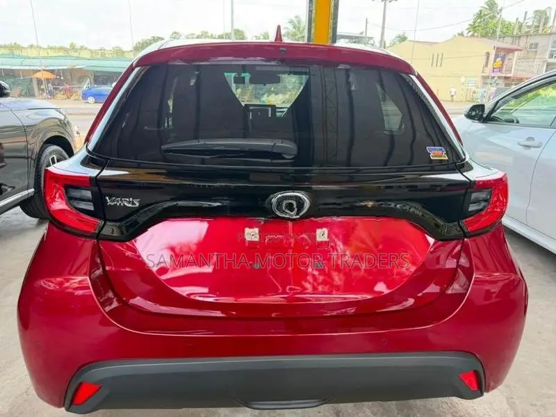 Toyota Yaris G LED 360 camera 2024