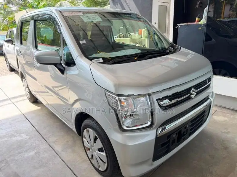 Suzuki Wagon R FX Petrol 2025