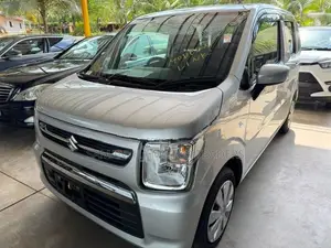 Suzuki Wagon R FX Petrol 2025