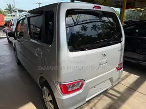 Suzuki Wagon R FX Petrol 2025