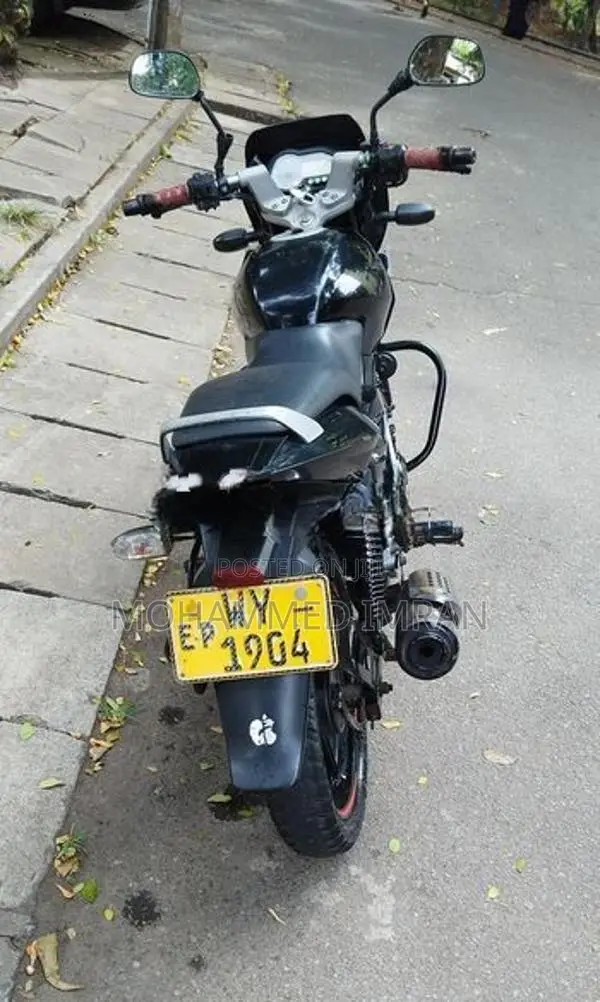 Bajaj Pulsar 150 2011