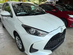 Toyota Yaris X Grade 2025