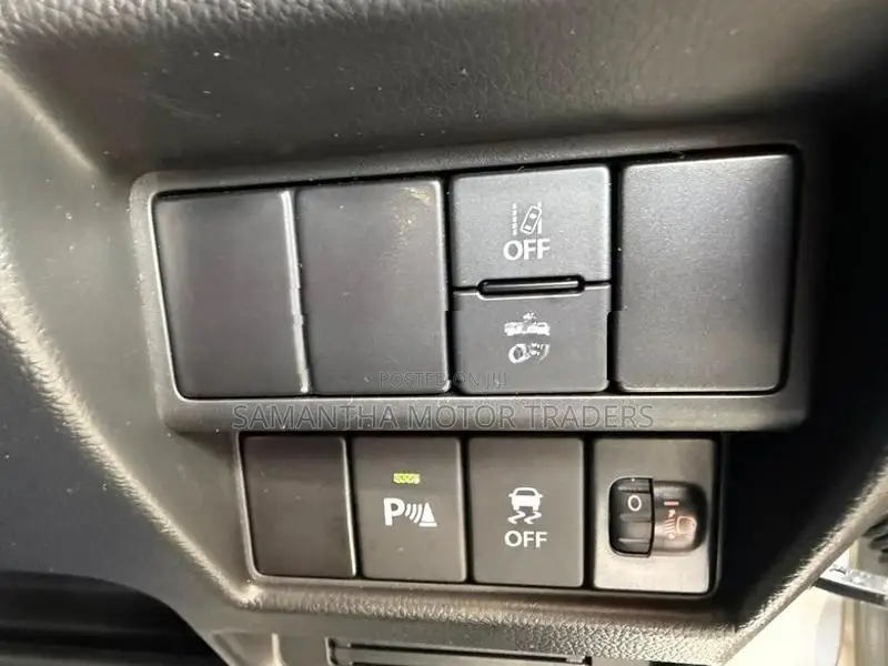 Suzuki Wagon R FX Petrol 2025