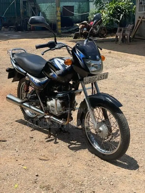 Bajaj CT100 2017