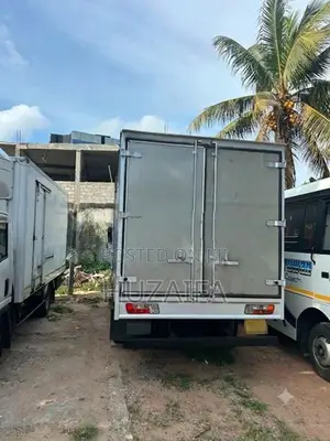 Tata Ultra Truck 2017