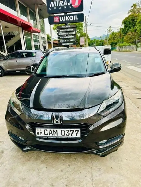 Honda Vezel 2015