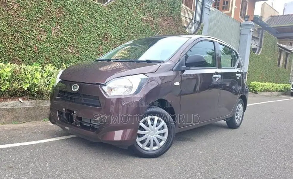 Daihatsu Mira L SA3 2025