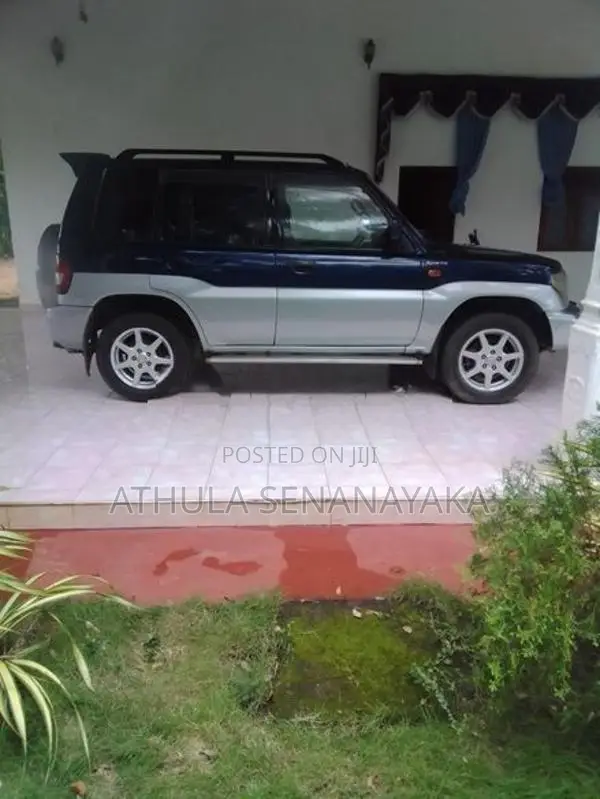 Mitsubishi Pajero 1998