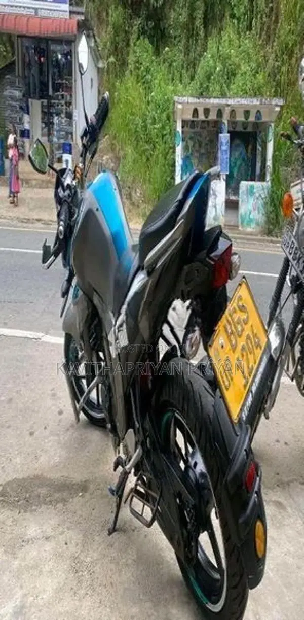 Yamaha FZ S 1st owner 2018