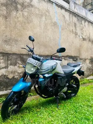 Yamaha FZs V2 2016