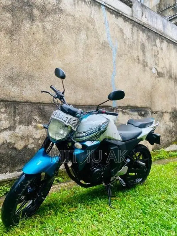 Yamaha FZs V2 2016