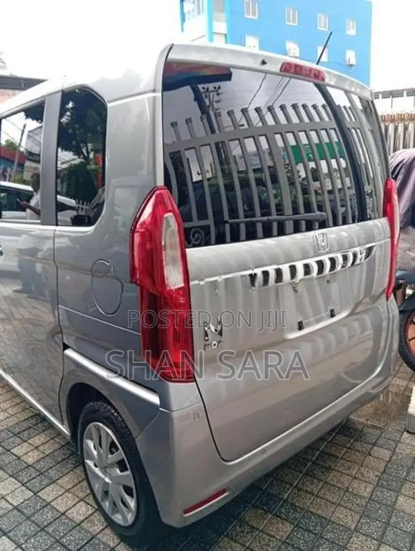 Honda N-Box G Grade 2023