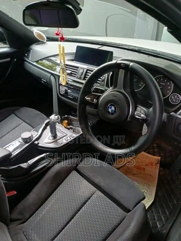 BMW 318i Edition 2018