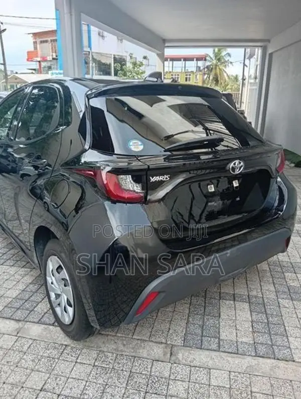Toyota Yaris X Limited 2023